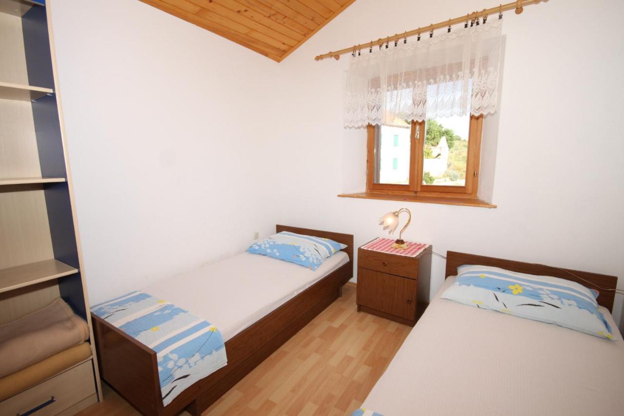 Apartments With A Parking Space Ivan Dolac, Hvar - 8797 Екстер'єр фото