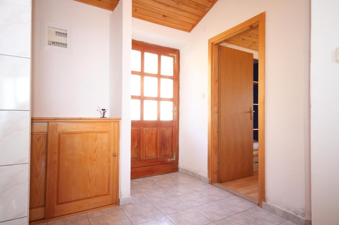 Apartments With A Parking Space Ivan Dolac, Hvar - 8797 Екстер'єр фото